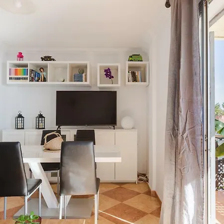 Apartamento En Primera Linea De Playa En Apartment Benalmadena